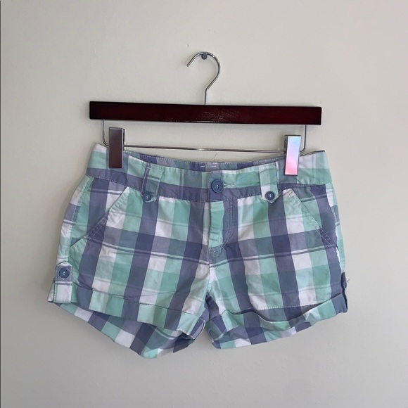 Maurices Pants - Maurices Plaid Multicolor Buttoned Shorts